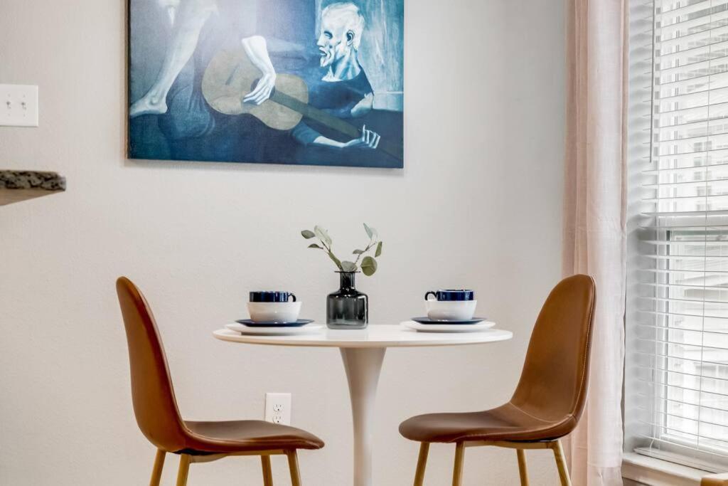 The Classic • Near Knox Henderson Dallas Buitenkant foto